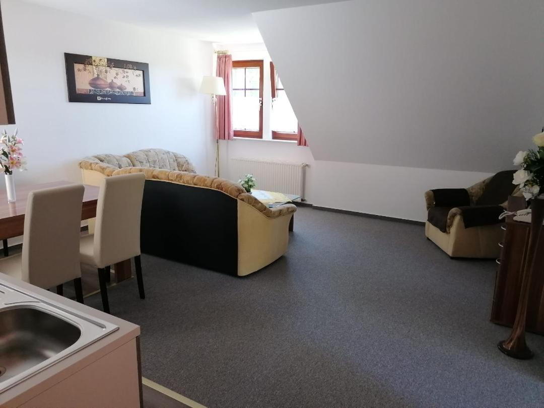 Hotelpension Schwalbennest Benz  Εξωτερικό φωτογραφία